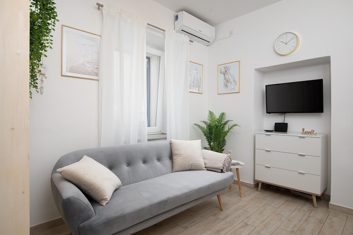 Elegant Apartment Next To Arena Pula Ngoại thất bức ảnh